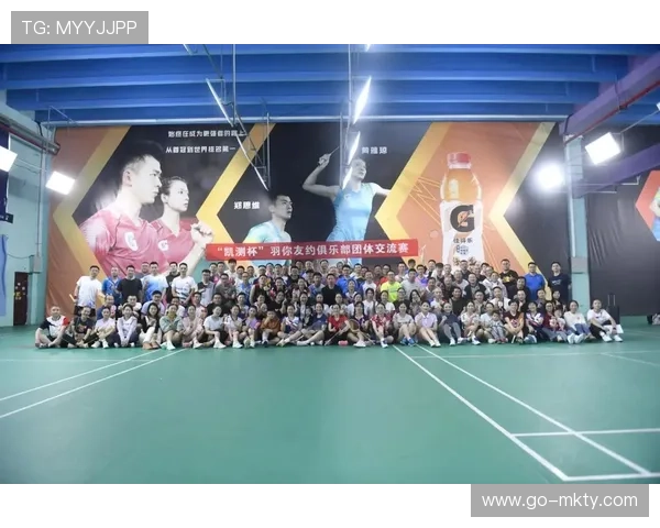 吉林羽毛球联赛裁判团队全程保障赛事公平公正